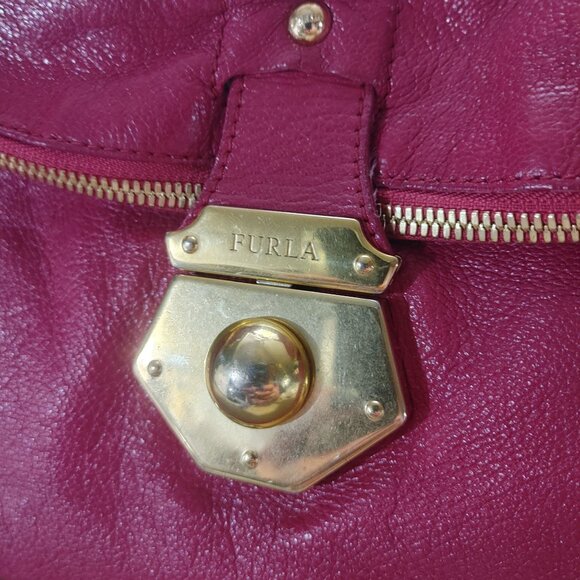 Furla Magenta Leather Hobo Handbag Satchel Gold Accents Lined Interior - Picture 3 of 14